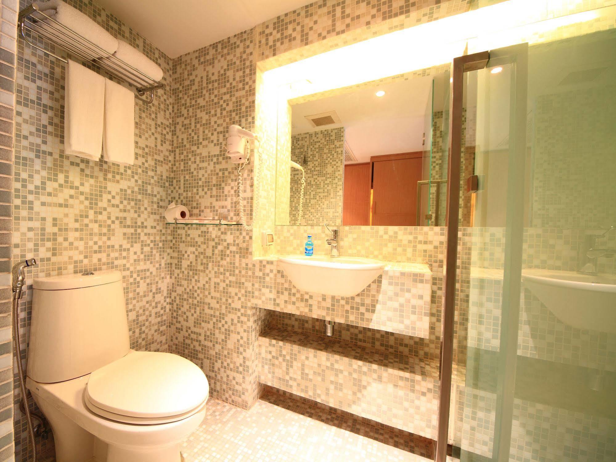होटल Le Fenix Sukhumvit 11 Bangkok