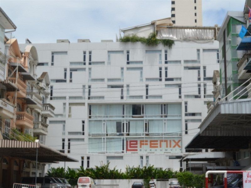 Le Fenix Sukhumvit 11 होटल